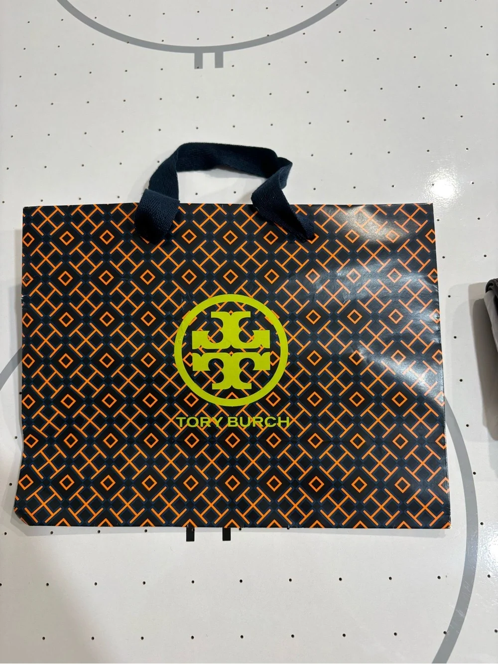 Tory Burch compact pebbled